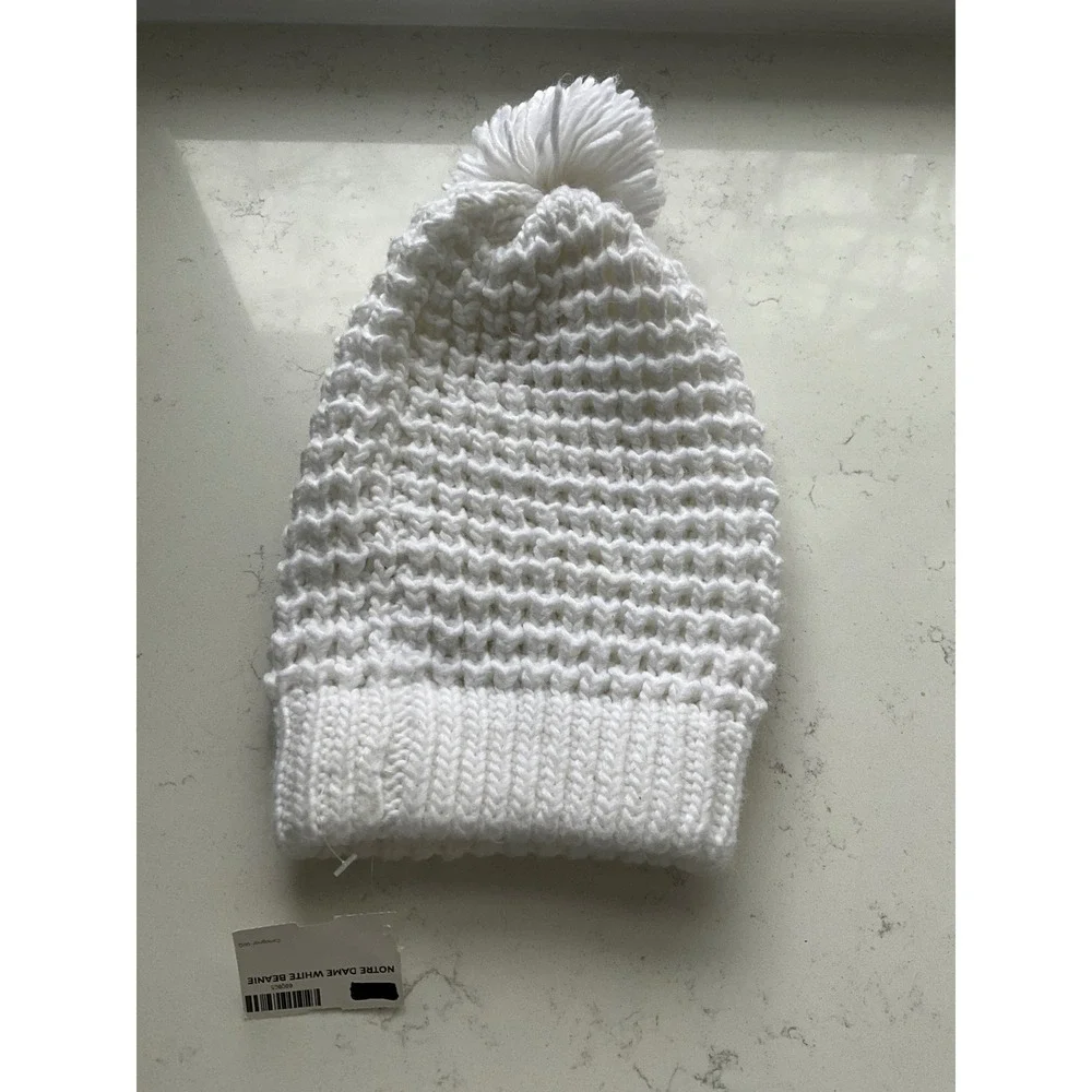 Notre Dame Fighting Irish White Knit Pom Beanie‎ Hat LogoFit Shamrock ND OSFM - Picture 3 of 4